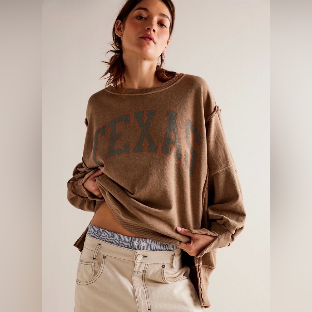 NWT We The Free Oversized Graphic Camden TEXAS Sweatshirt